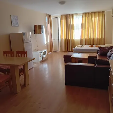 아파트 частен в панорама форт нокс 스베티 블라스